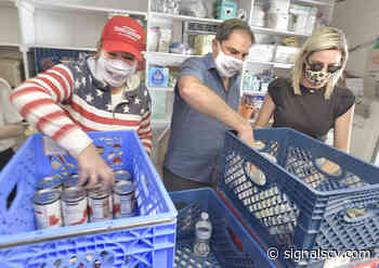 Garcia donates 1,000 pounds of food to SCV Food Pantry - Santa Clarita Valley Signal