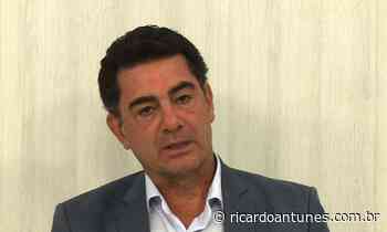 Bêbado, prefeito de Araripina, Raimundo Pimentel (PSL), tem carteira apreendida - Ricardo Antunes