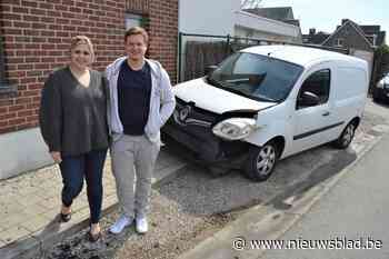 Achtervolging tegen meer dan 200 per uur eindigt met crash, politie vindt 16 kilogram cannabis in wagen