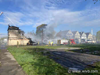 Crews investigating cause of large fire in Niagara Falls