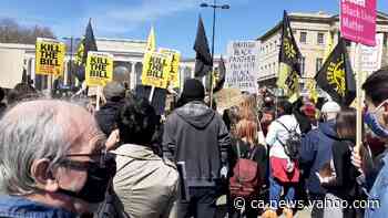 'Kill the Bill' Demonstrators March Through Central London - Yahoo News Canada