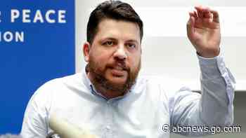 Navalny's team calls protests amid reports of failing health