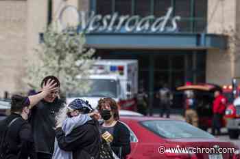 Teen arrested on murder warrant in Nebraska mall shooting