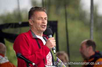Chris Packham edits special edition of The Big Issue - St Helens Star