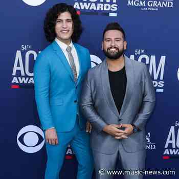 Dan + Shay 'bummed' after ACM Awards performance plagued with tech glitch