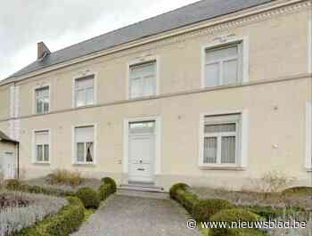 Kruisem verkoopt dekenij van Kruishoutem: “Minstens 520.000 euro voor unieke pastoriewoning”