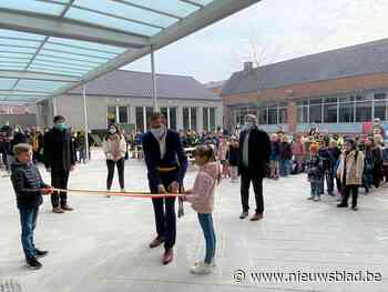 Nieuwe school Vinderhoute geopend maar het werk is nog niet af: “Volgend jaar ook nieuwbouw op Eeksken”