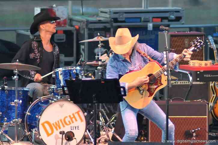 Warner Music Group Moves to Dismiss Dwight Yoakam Copyright Ownership Claim