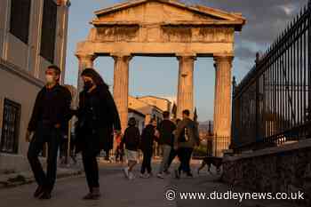 Greece lifts quarantine requirement for countries including Britain - Dudley News