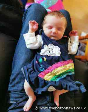 5 beautiful babes born in Bolton