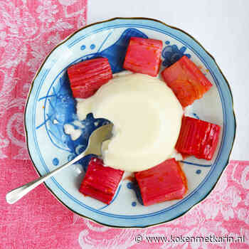 Rabarber panna cotta