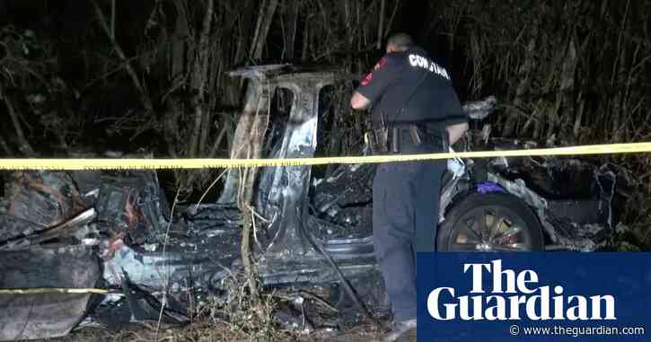 Tesla crash: investigators ‘100% sure’ no one driving car in fatal Texas incident