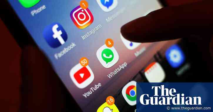 Facebook says a breach that hit 533m is old news. Experts disagree