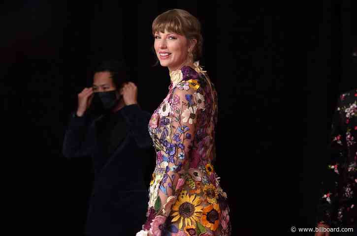 Taylor Swift Extends Record Atop Artist 100 Chart, DMX Debuts at No. 2