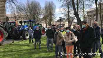À la préfecture d'Arras, « un coup de semonce » des agriculteurs sur la réforme de la politique agricole commune - La Voix du Nord