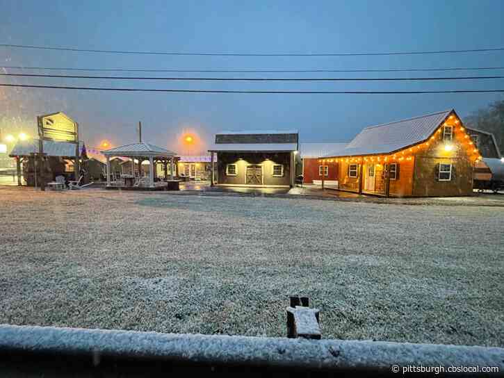 Morning Snow Falls Across Western Pa.