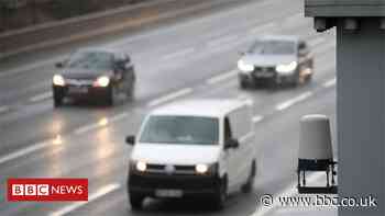 No new smart motorways without additional safety measures