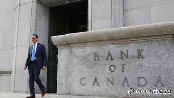 Bank of Canada keeps benchmark rate at record low but economic outlook brightens