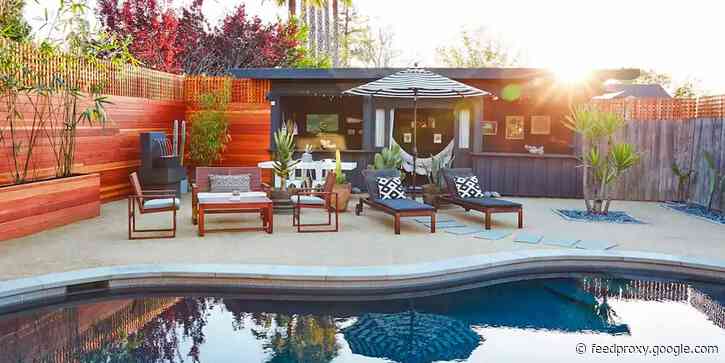 9 beautiful Airbnbs that feel like you've checked into a spa thanks to indulgent tubs, saunas, pools, and more