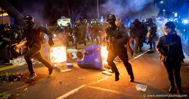 Dick Morris: Don’t Disarm Police Facing Rioters