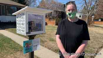 'I love seeing the smiles': Saskatoon art teacher helps people connect with free art gallery