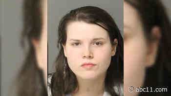 Durham woman charged in fatal stabbing of boyfriend