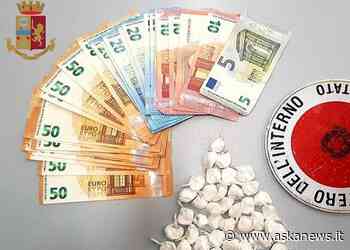 Milano, 7 etti di hashish e "erba" e 40 gr di coca: presi 2 pusher - askanews