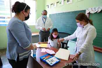 Alumnos en Herrera y Los Santos reciben tutorías bajo estrictas medidas de bioseguridad - Metro Libre