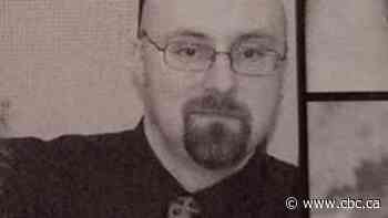 Ex-teacher who filmed students with spy pen, Ontario school board named in $200K civil suit