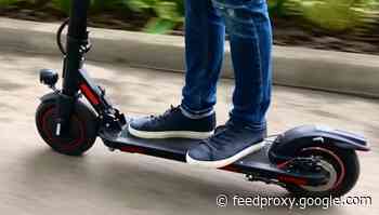 Leoway 2WD electric scooter can reach 28 mph