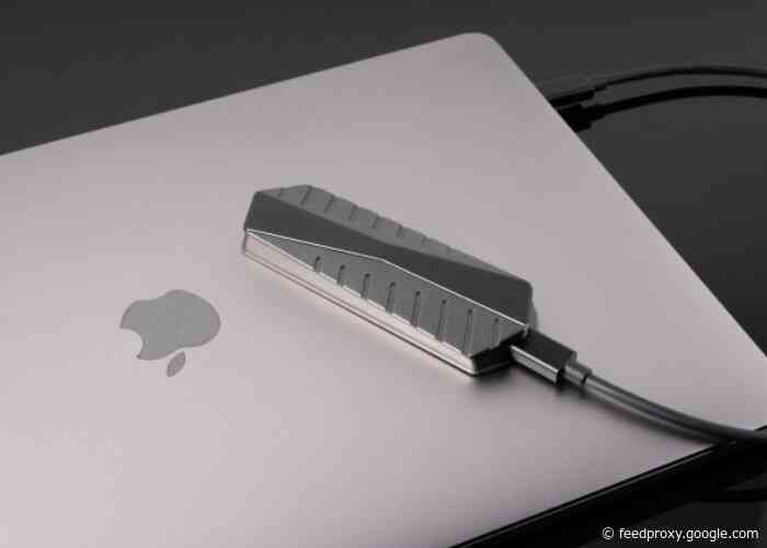 GigaDrive Thunderbolt 4 2,800 MBs 4TB external SSD (final hours)