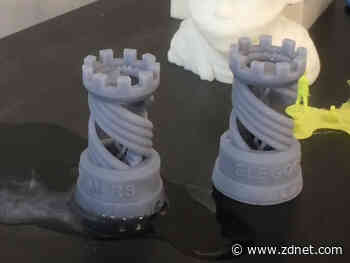 Well, this is disturbing: My resin 3D prints are melting