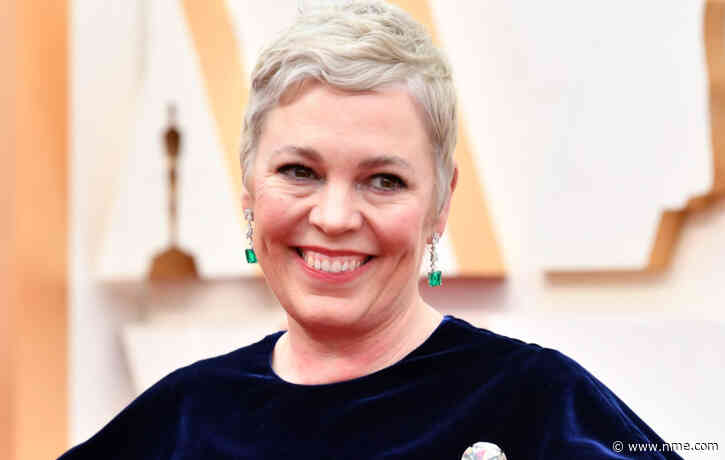 Olivia Colman recalls the time she wet herself on stage thanks to David Mitchell