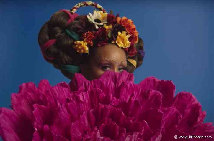 Lion Babe Drops Artful ‘Frida Kahlo’ Video: Watch