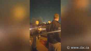 Toronto police investigate reports 2 officers charged at Aylmer church for allegedly defying COVID-19 rules