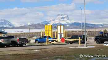 Waste not, want not: Montana tribe provides COVID-19 vaccinations at border crossing