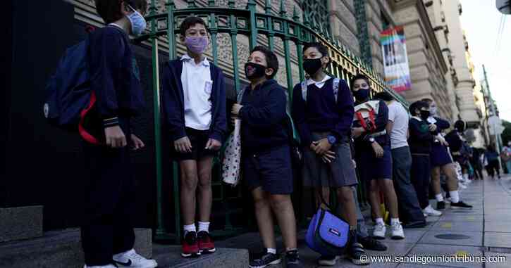 Escuelas abren en Buenos Aires en medio de la controversia - San Diego Union-Tribune en Español