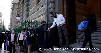 Tribunal federal vuelve a suspender clases en Buenos Aires - San Diego Union-Tribune en Español
