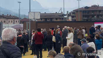 Clusone, lunghe attese per i vaccini - MyValley.it