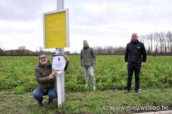 Protest tegen grote verkaveling maakt geen indruk op bestuur: “Wij zullen deze zaak ontwikkelen want velen willen in onze gemeente wonen” - Het Nieuwsblad