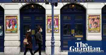 UK arts figures call for Covid certificates to revive industry - The Guardian