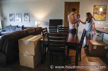 During historic year, Houston homes 'flying off the shelves' as frenzied, pricey market stays hot - Houston Chronicle
