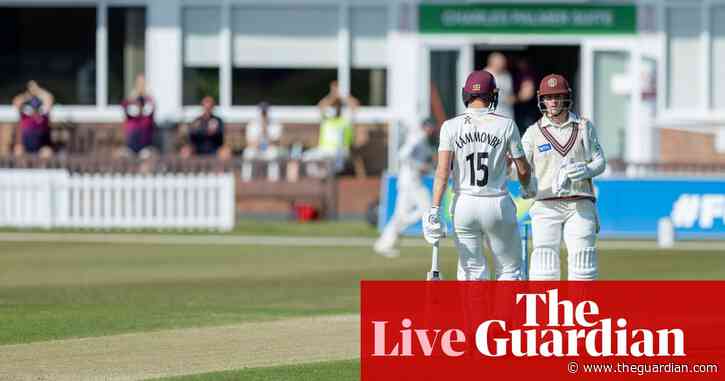 Somerset see off Leics, Surrey sunk by Middlesex: county cricket – live!