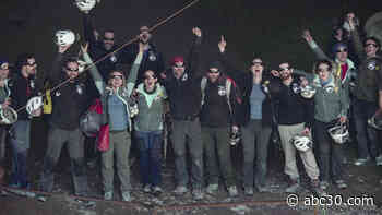 Researchers emerge from cave after 40 days in isolation without any sense of time