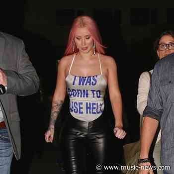 Iggy Azalea urges followers to try their hand at songwriting