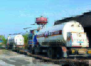 4 Oxygen tankers being loaded in Raigarh for Delhi: Railway Board Chairman
