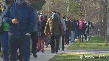 Toronto hot-spot residents frustrated by COVID-19 vaccine shortages at pop-up clinics