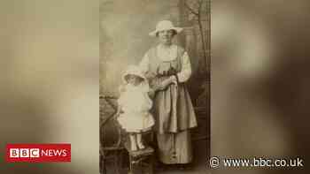Butetown: Search to find people in photos from Cardiff Docks past