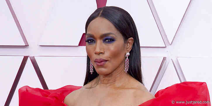 Angela Bassett Remembers Her Late Co-Star Chadwick Boseman at Oscars 2021