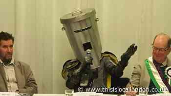 Count Binface is 'more qualified' than London Mayor rivals